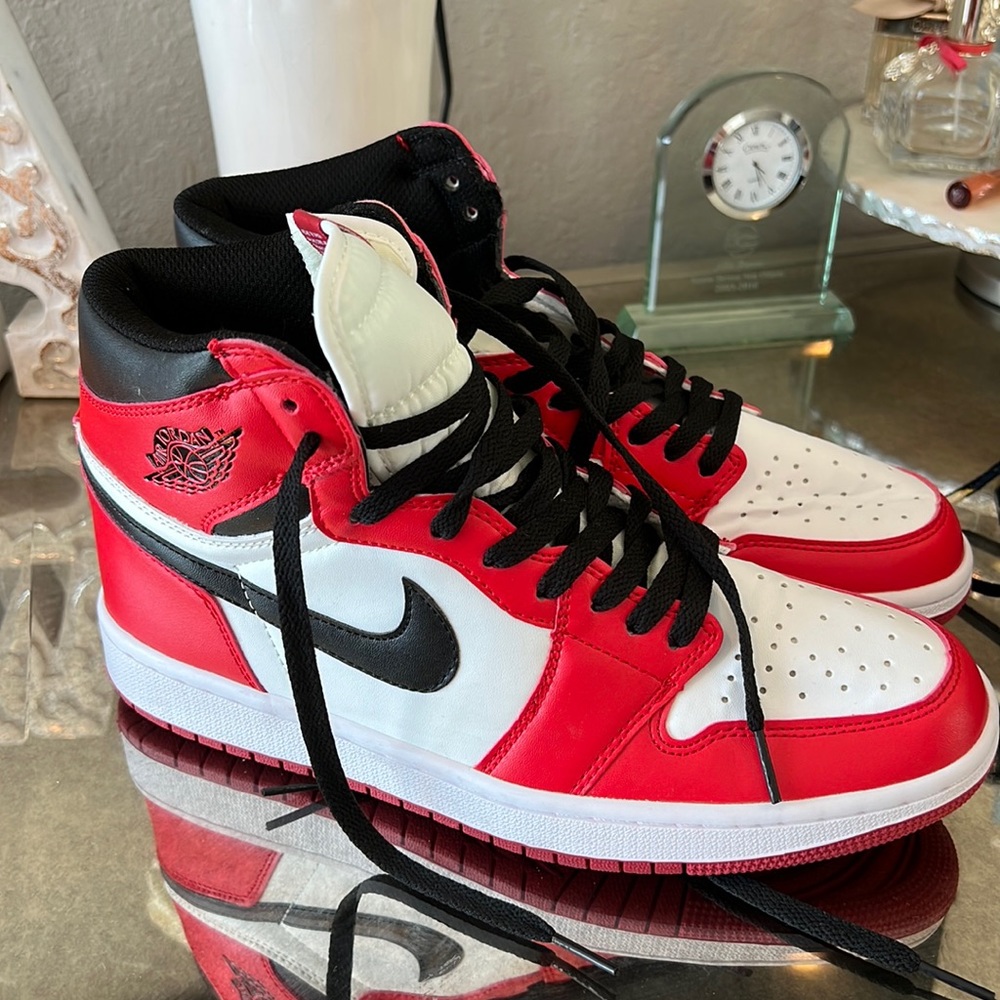 Nike Air Jordan (not authentic)